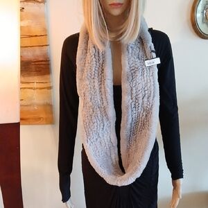 Soft Gray Genue Rabbit Fur Scarf